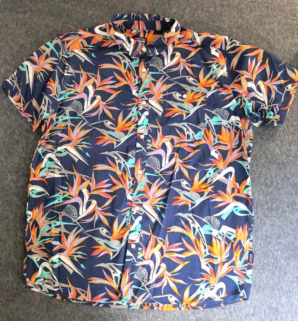 Patagonia Mens Organic Cotton Birds of Paradise Button Up Shirt - Size 2XL